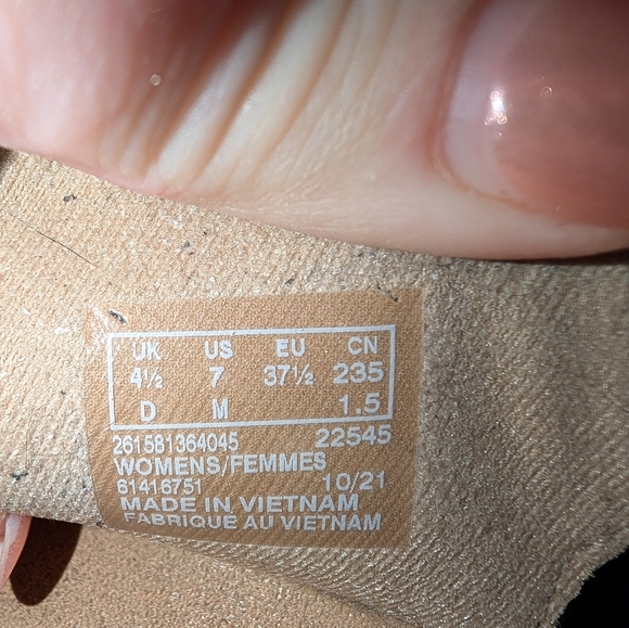 Clark's Giselle Cove Women's Black Suede Wedge Sandals - Picture 9 of 11